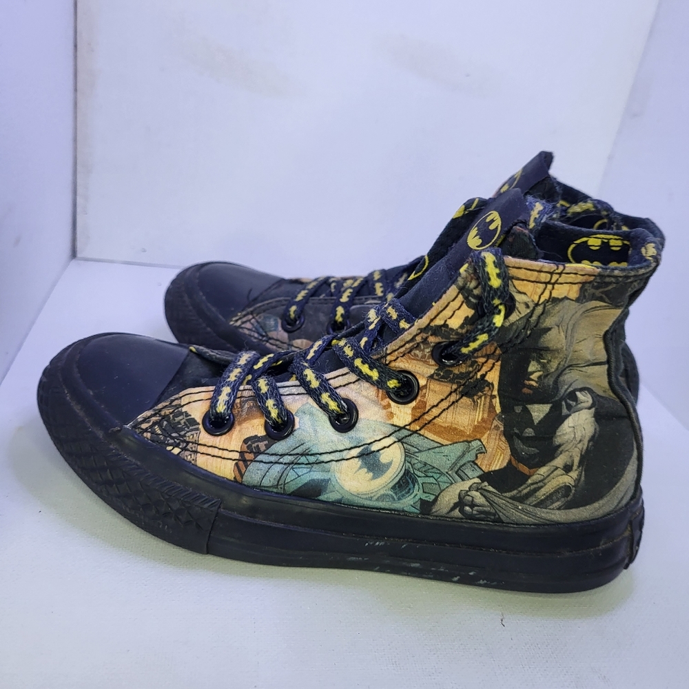 Converse Batman Chuck Taylor All Star Hi Unisex Youth Size 11